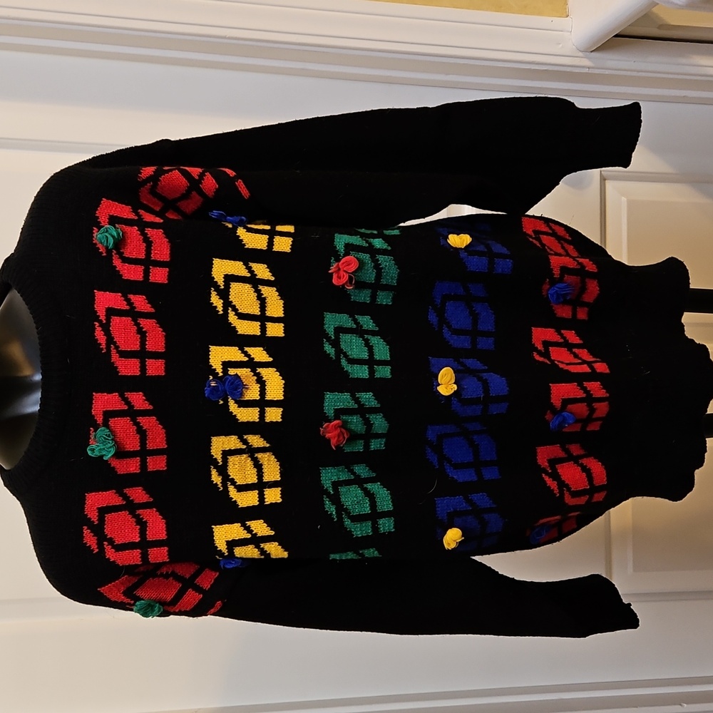 KNIT WORKS - Colorful Geometric Christmas GIFTS Pattern Sweater - L